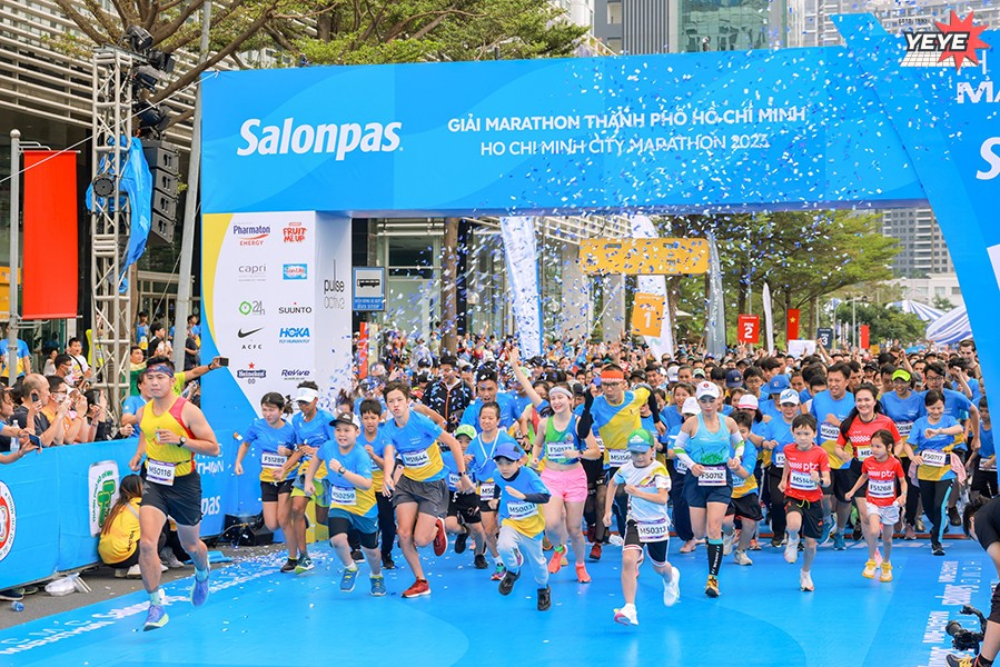 Hơn 5000 người tổ chức giải chạy Marathon thành phố Hồ Chí Minh (1)