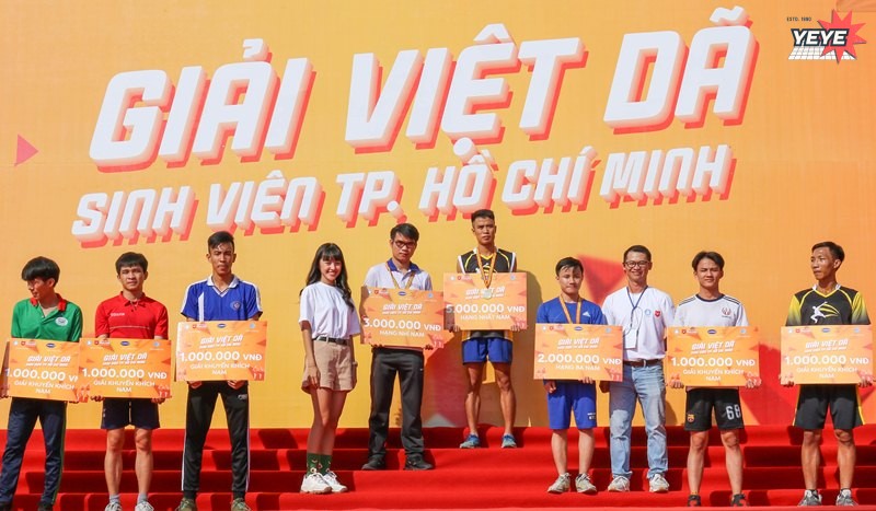 Khai mạc tổ chức giải chạy Marathon Sơn La Elite Hill 2024 (3)