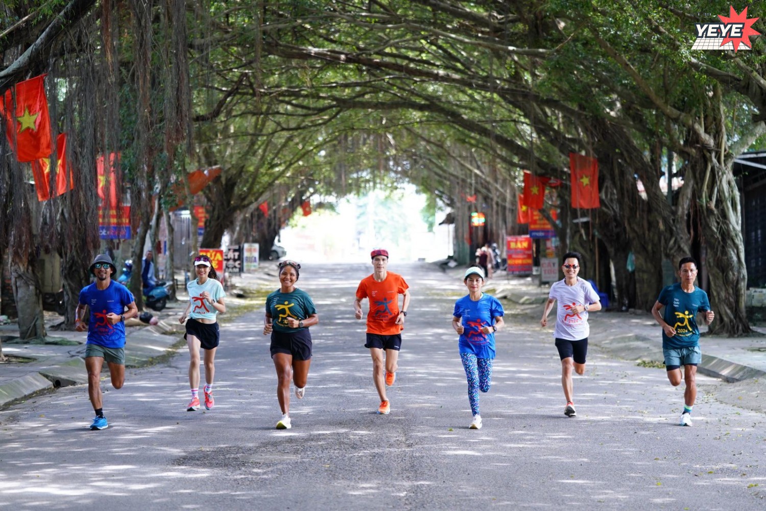 VĐV tham gia tổ chức giải chạy Marathon Việt Trì Phú Thọ 6000 người (1)