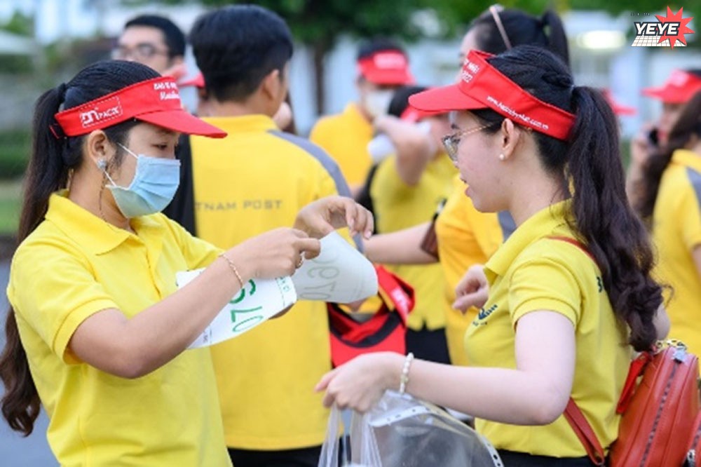 Vietnam Post tham gia tổ chức giải chạy Marathon Sóc Trăng (2)